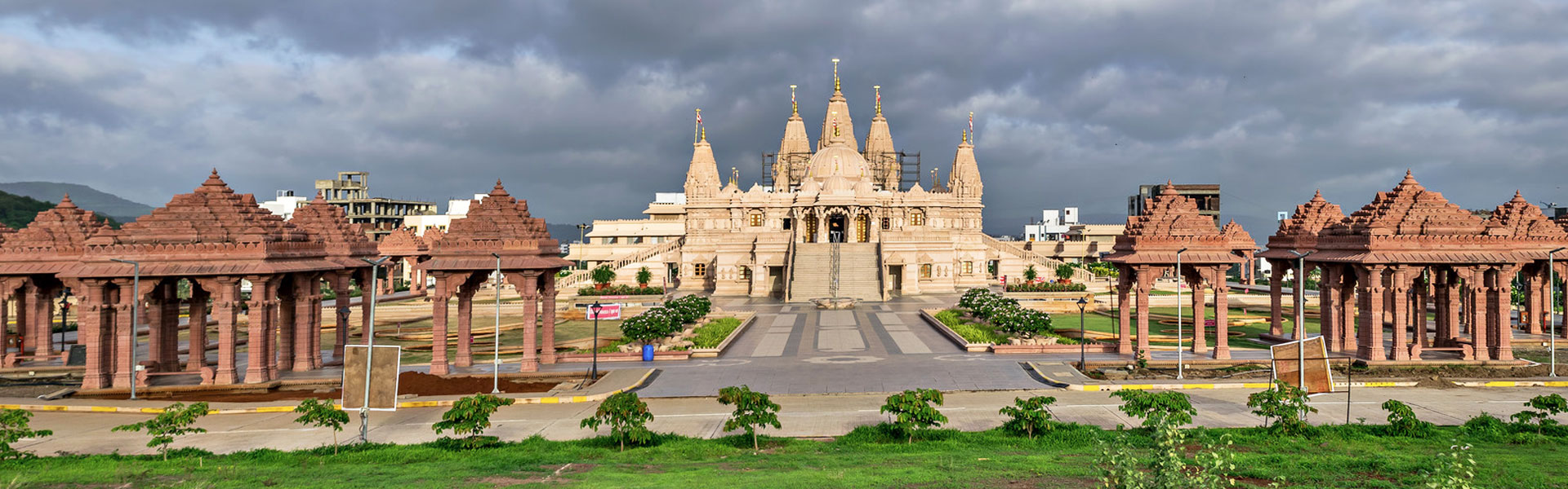 Pune Car Rental