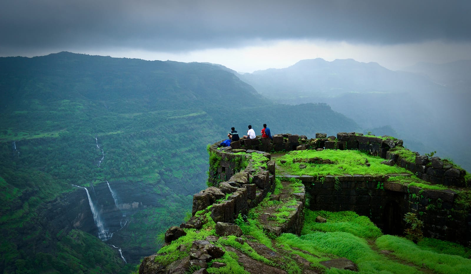 HILLS rajmachi