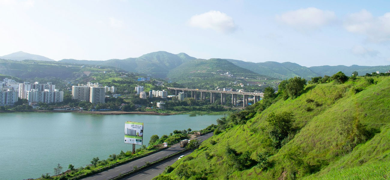 Bus Rent in Pune