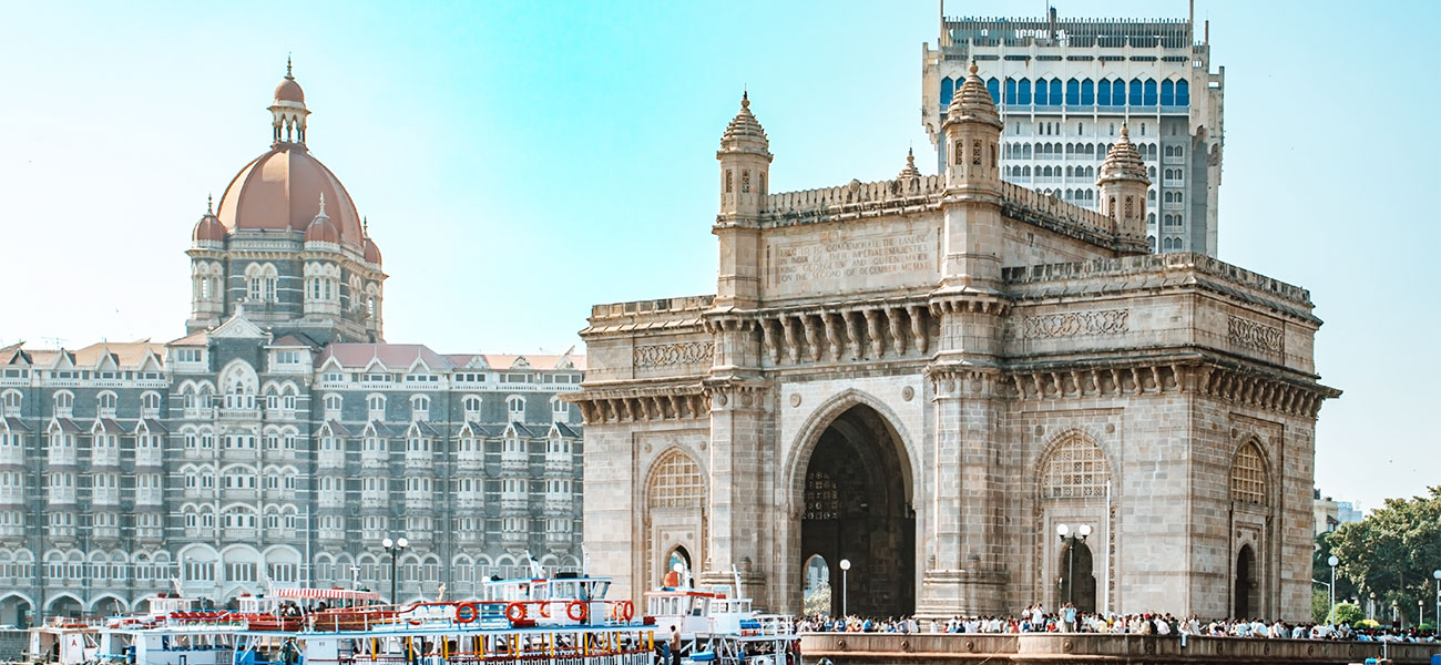 Toyota Fortuner on rent in Mumbai